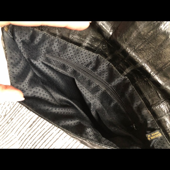 🌶 Scalloped Edge Handbag - Picture 4 of 8